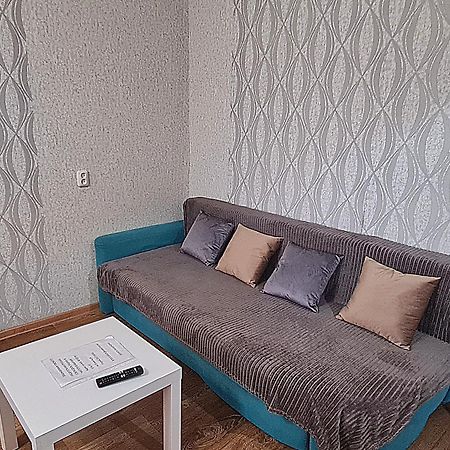 1 Комнатная Квартира В Центре Uralsk Exterior photo